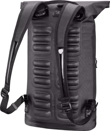Daypack Metrosphere black embossed | 21 L Online Kaufen