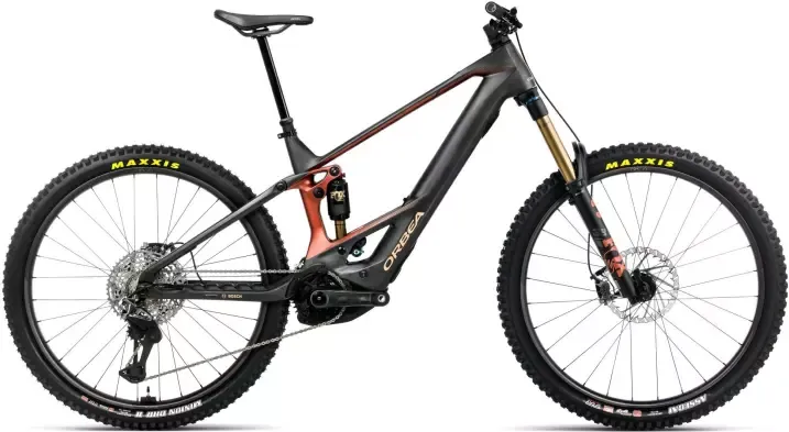 Wild M-LTD Mullet - 2026 Diamond Carbon View (Matt) - Mars Red (Gloss) | XL Preiswert