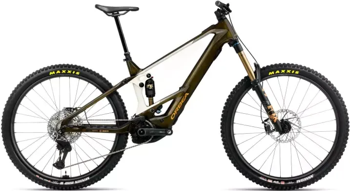 Markenprodukt Wild M-LTD Mullet - 2026 Caramel Carbon View (Gloss) - Cream White (Matt) | M