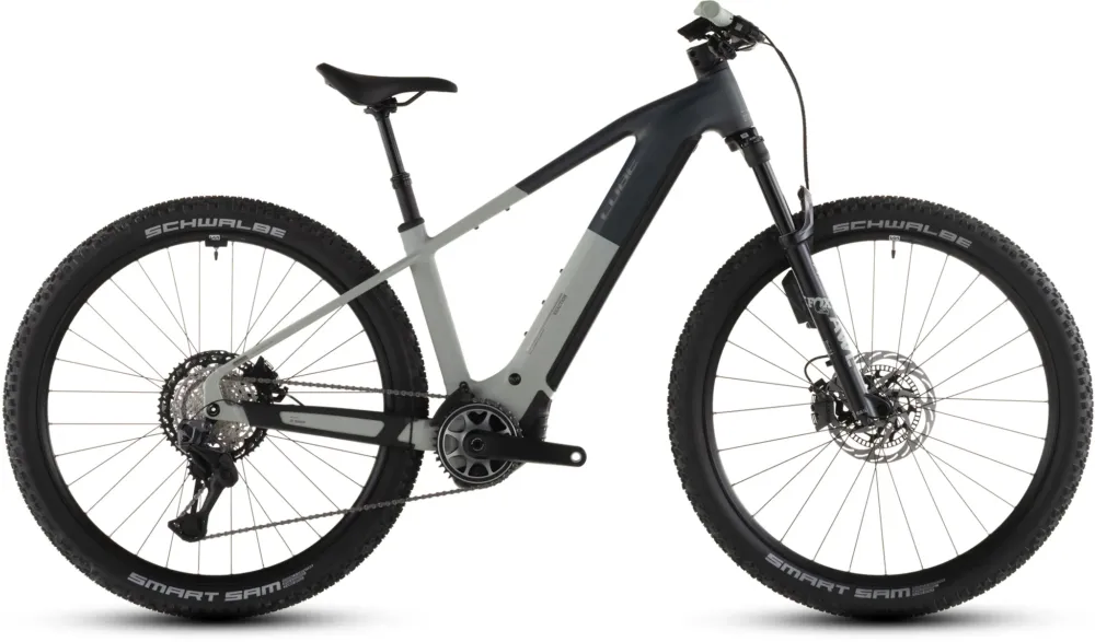 Nur Heute Cube Reaction Hybrid SLT 800 reedbeige´n´sagebrushgreen 2026 - L