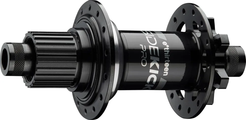 e-thirteen Sidekick Pro Disc 6-Loch Boost HR-Nabe - black-sterling silver | 28 | Shimano Micro Spline | 12 mm Steckachse Ausverkauf