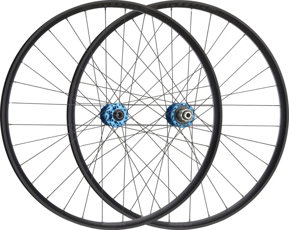 Must-Have Hope Pro 5 + Fortus 30 SC Disc 6-Loch 29" Boost Laufradsatz - blue | Shimano MTB | Boost | 148 mm | 110 mm | Boost | 29" | 110 mm | Shimano MTB | 110 mm | 148 mm