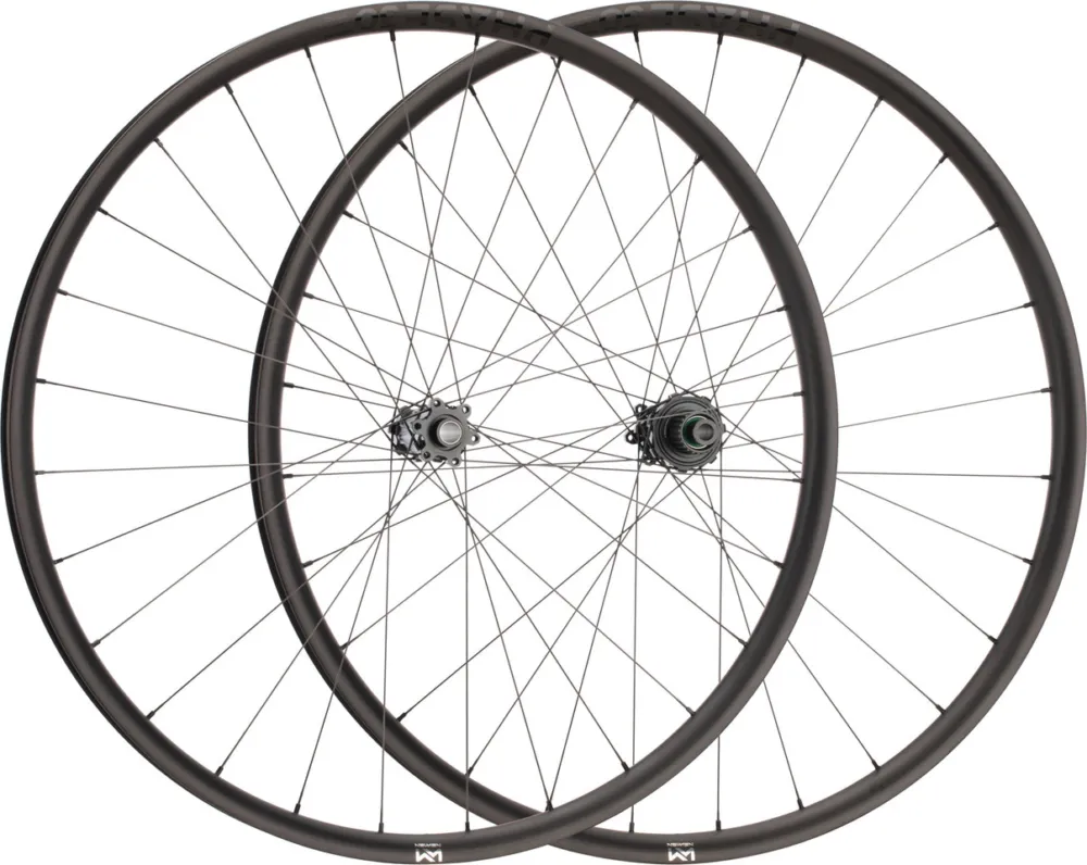 NEWMEN Phase 30 XC 29" Carbon Laufradsatz - black | 110 mm | 148 mm | Shimano Micro Spline | 29" Must-Have
