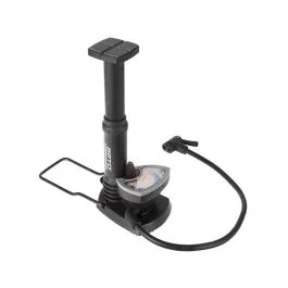 Aktuell Messingschlager Standpumpe mit Manometer 200