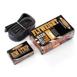 Beliebt Maxxis Flyweight 27,5" Fahrradschlauch (1.90-2.125 | Presta / FV)